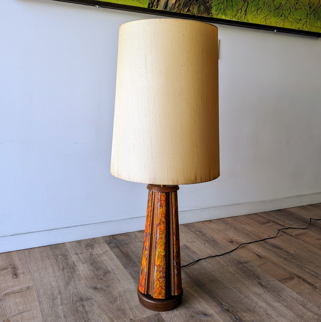 Modeline Table Lamp