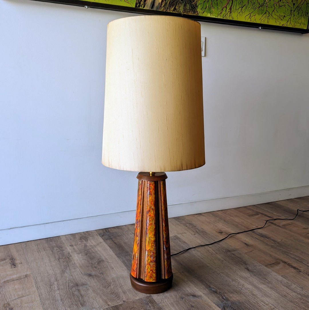 Modeline Table Lamp
