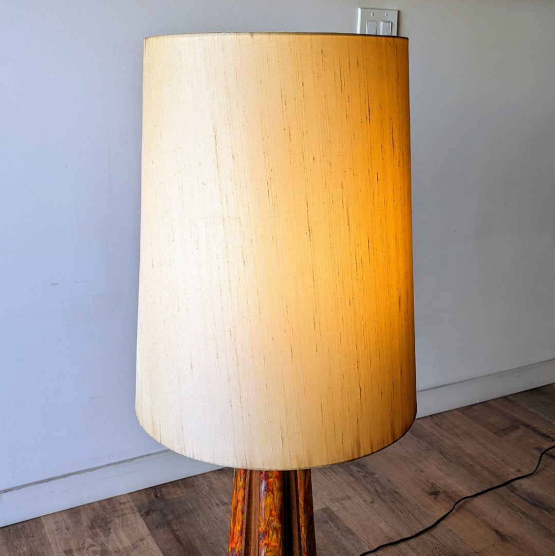 Modeline Table Lamp