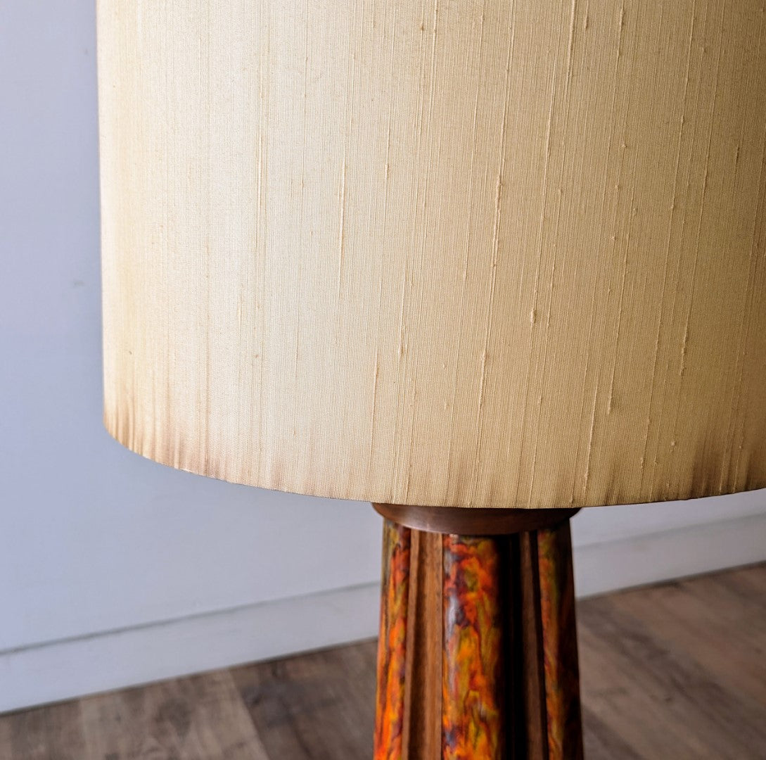 Modeline Table Lamp