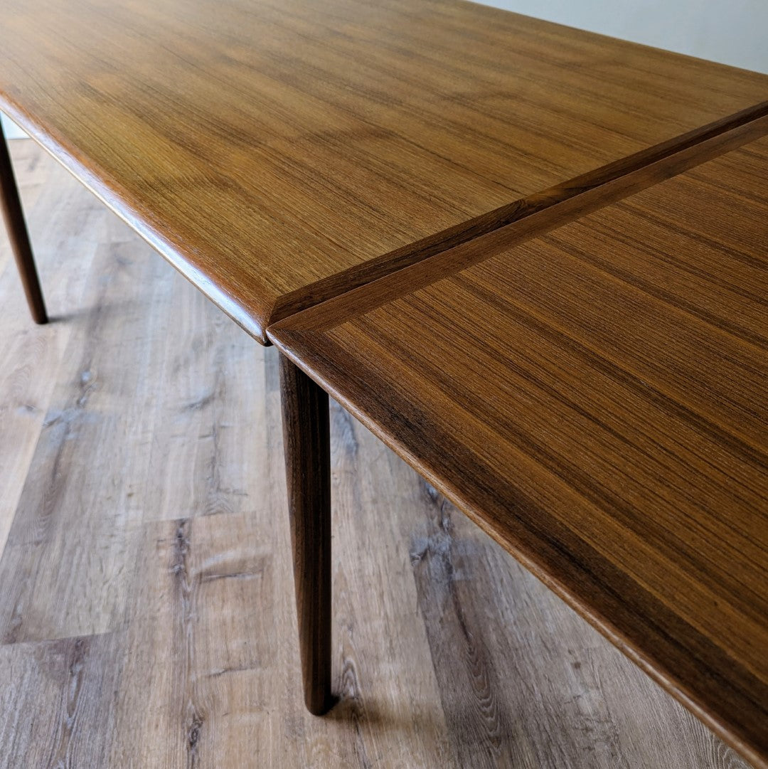 Danish Modern Draw Leaf Dining Table