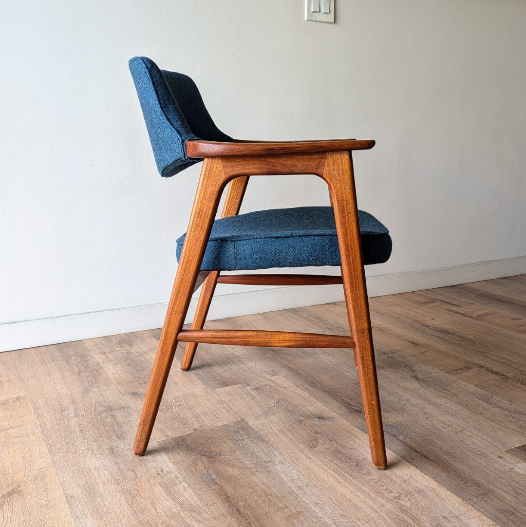 Erik Kirkegaard Model 43 Armchair