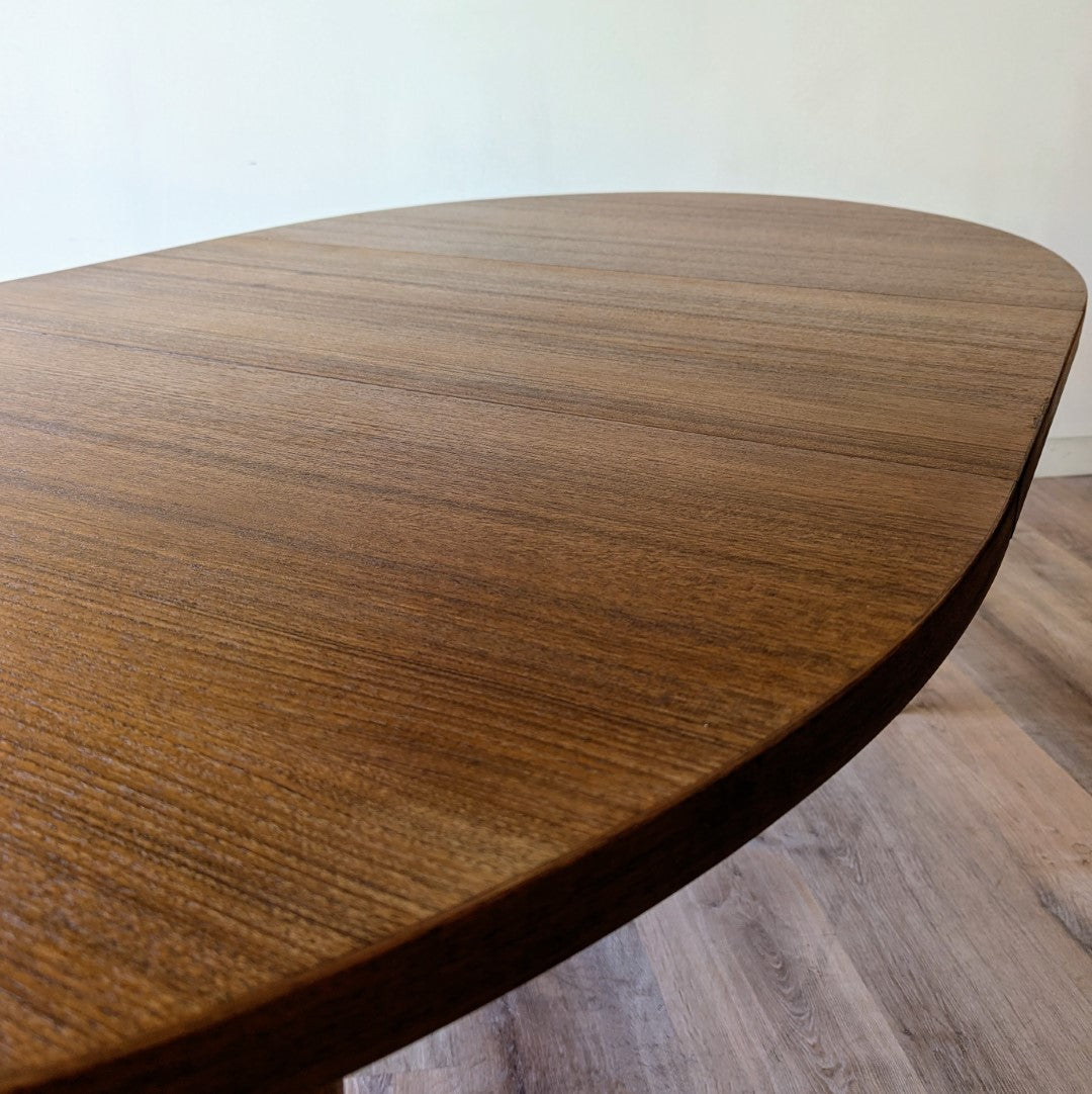 Fornem Mobelkunst Dining Table