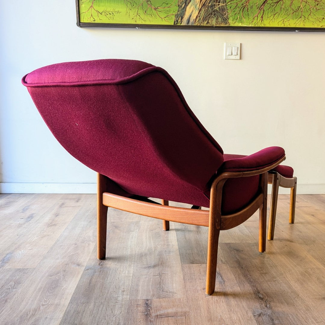 Mogens Hansen Recliner and Ottoman