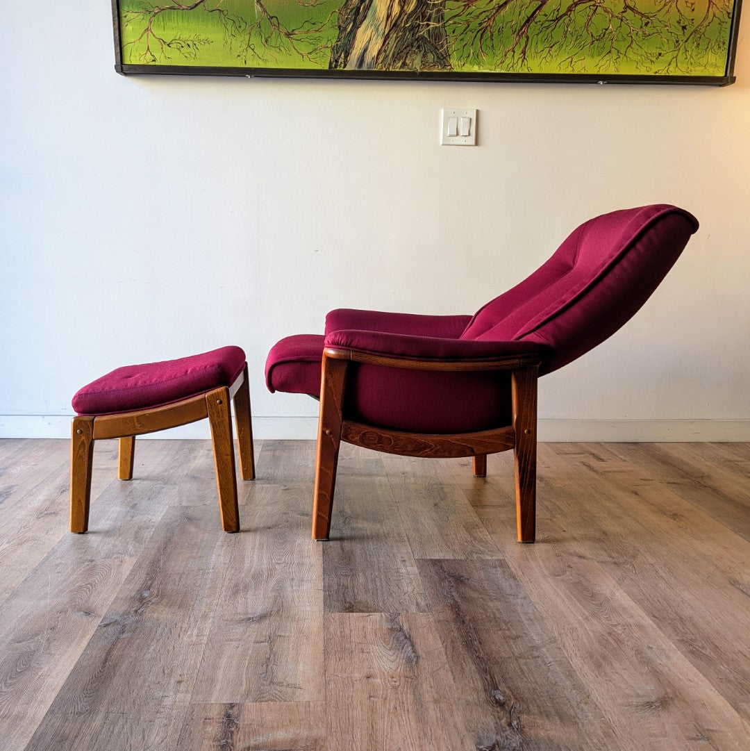 Mogens Hansen Recliner and Ottoman